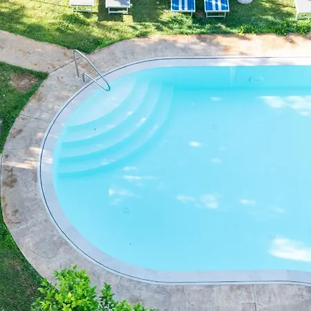 Alessandra Hotell 2*