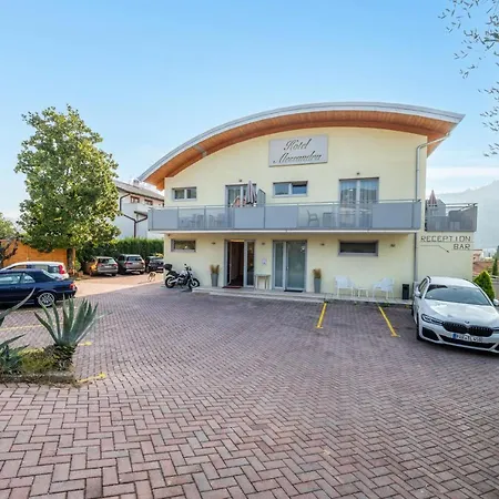 Alessandra 2* Garda (Verona)