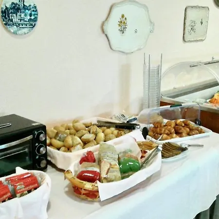 Alessandra Hotel