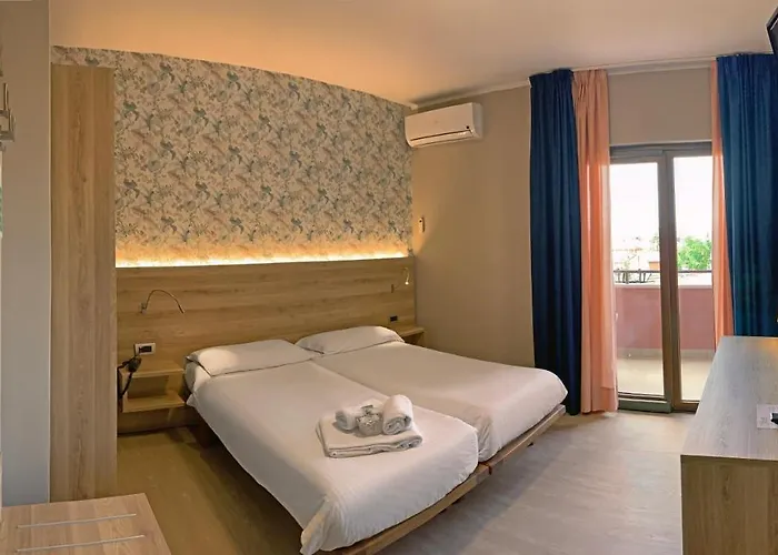 Alessandra 2* Garda (Verona)