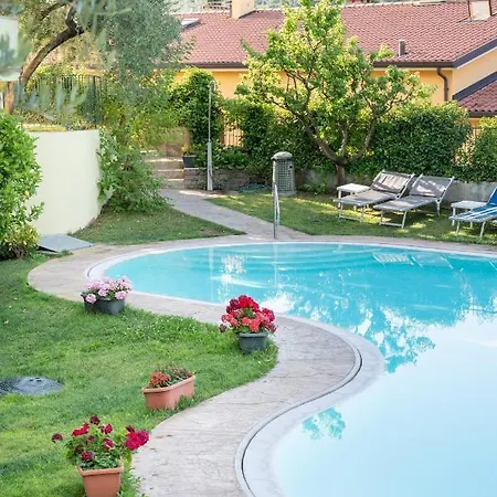Hotel Alessandra 2*