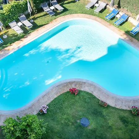 Alessandra Hotel