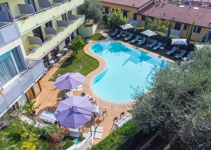 Alessandra 2* Garda (Verona)