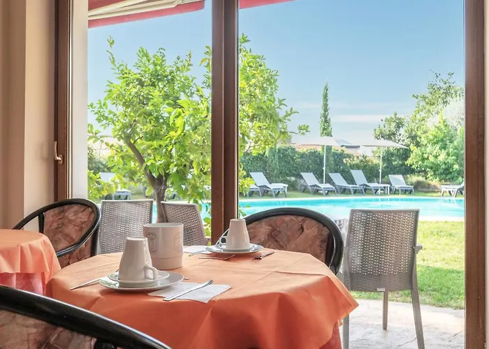 Hotel Alessandra Garda (Verona)