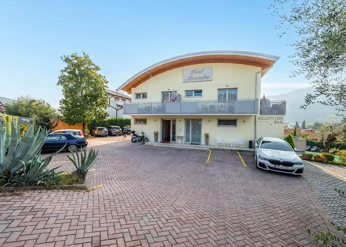 Alessandra 2* Garda (Verona)