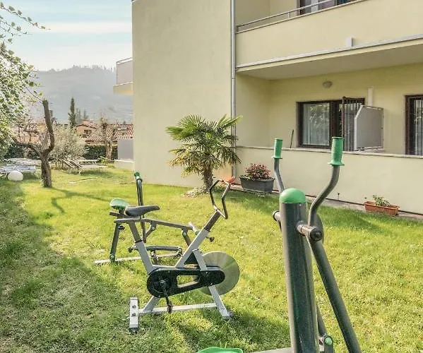 Alessandra 2* غارْدا